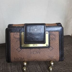 MCM wallet